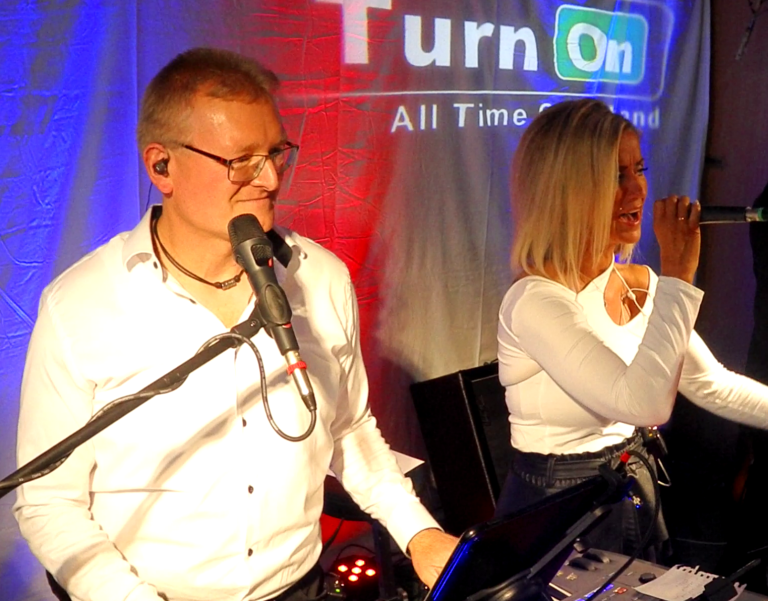 DUO Musikfieber | Partyband | Hochzeitsband | Coverband Turn-On